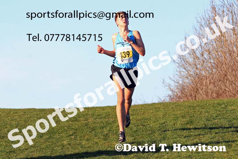 Mens under-17s, 2022 North Eastern Cross Country Champs., Temple Park, South Shields.  Photo: David T. Hewitson/Sports for All Pics